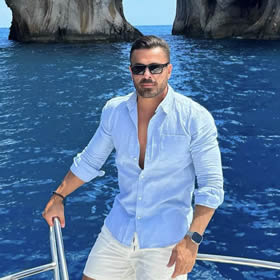 Robert, 48 — portrait 1