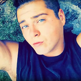 Robert, 48 — portrait 1