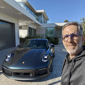 Robert, 48 — portrait 1