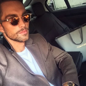 Robert, 48 — portrait 1