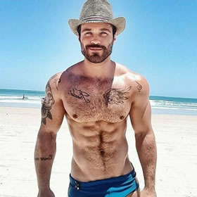 Robert, 48 — portrait 1